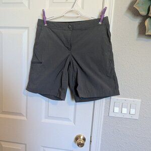 Gray | Travel / Sports / Beach Bermuda Shorts | LL Bean | 10 | EUC | 9" Inseam